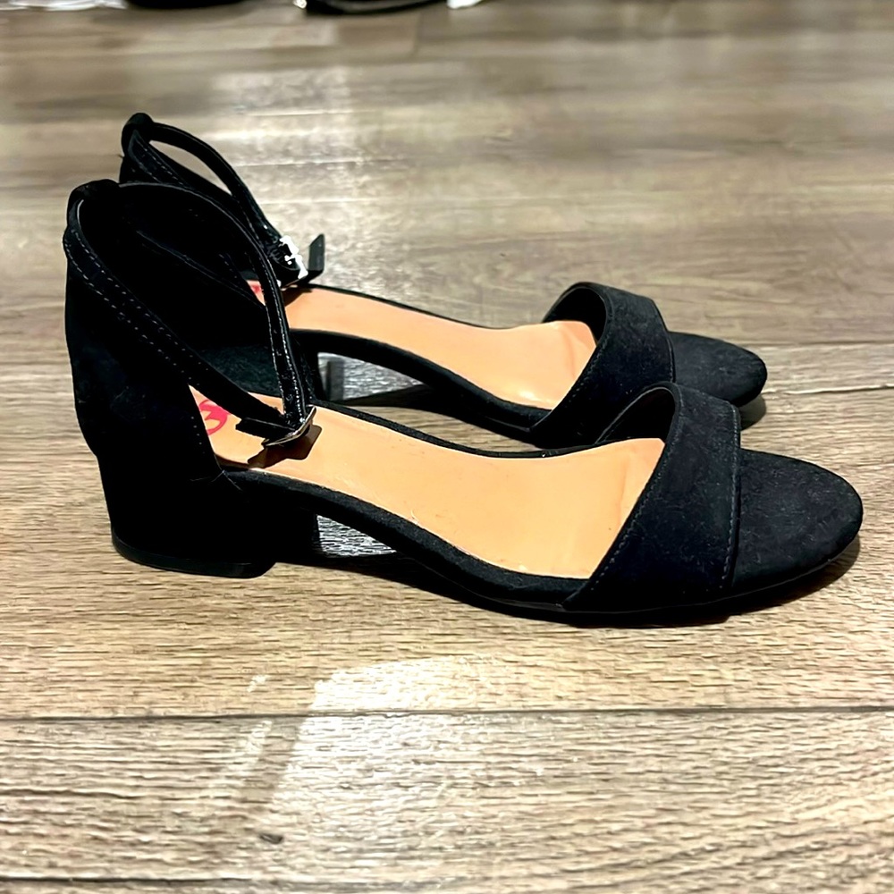 Girls dress shoes